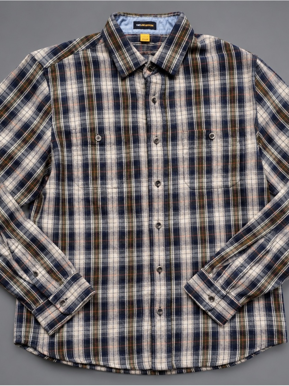 Taylor Vintage Plaid Button-Down Shirt in Blue, Cream & Brown NNT